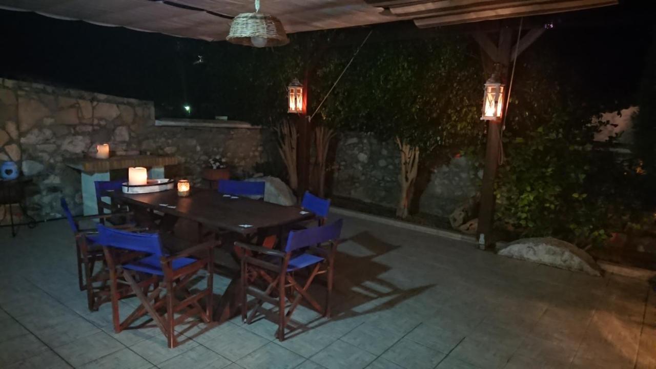 Nikolis Vacation House Vrísai Exteriér fotografie